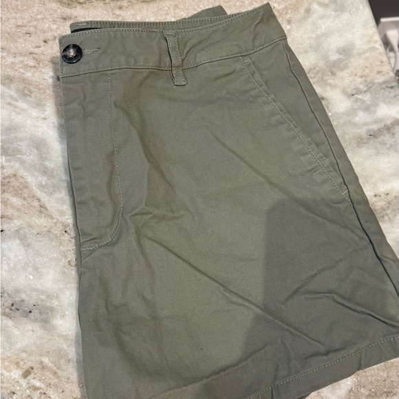 ASOS Shorts - Picture 2 of 3